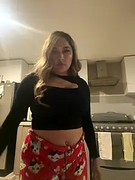 DarianaGuzz online show from 2, 12, 2024