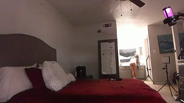 Snapshot of yiauana chatting on 2, 2, 2026 yiauana online show from 2, 2, 2026