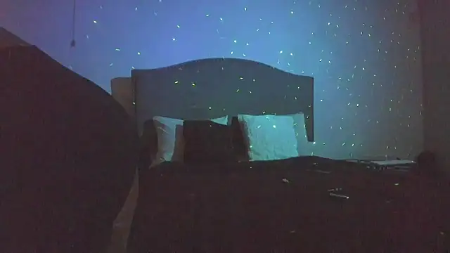 Snapshot of yiauana chatting on 3, 3, 2026 yiauana online show from 3, 3, 2026