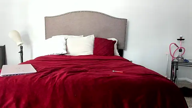 Snapshot of yiauana chatting on 20, 9, 2025 yiauana online show from 20, 9, 2025