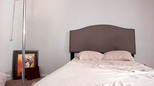 Snapshot of yiauana chatting on 16, 10, 2025 yiauana online show from 16, 10, 2025