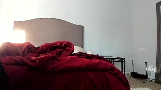 Snapshot of yiauana chatting on 27, 9, 2025 yiauana online show from 27, 9, 2025