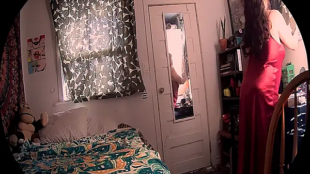 Snapshot of HeyyImHarlowe chatting on 14, 2, 2026 HeyyImHarlowe online show from 14, 2, 2026