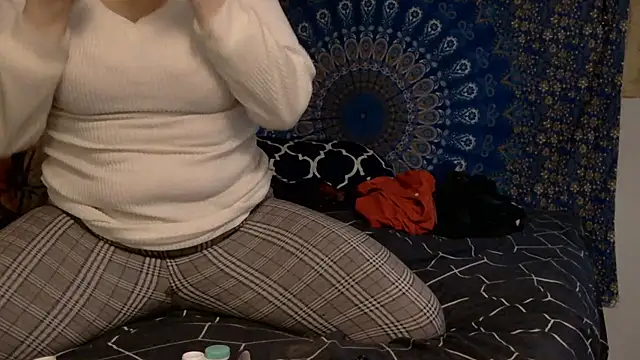 HeyyImHarlowe online show from 8, 2, 2025