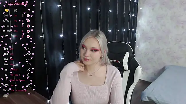 Snapshot of VikaPowers chatting on 15, 1, 2025 VikaPowers online show from 15, 1, 2025