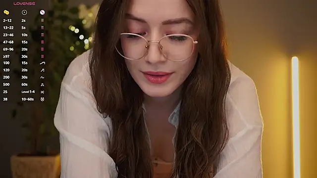 Ester Hill online show from 15, 1, 2026