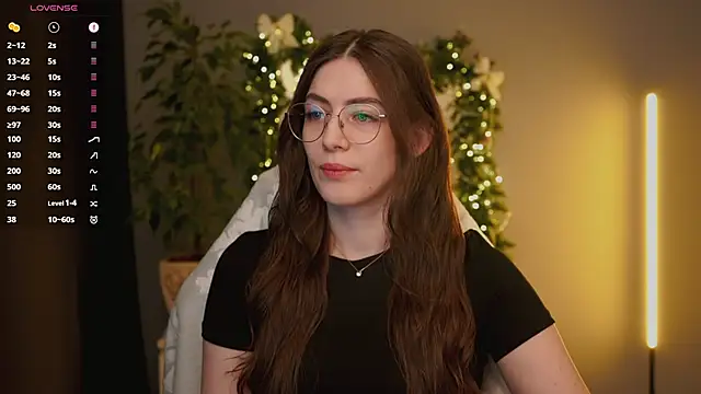 Ester Hill online show from 19, 12, 2025