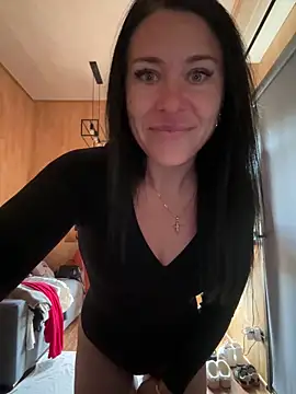 CuteNata online show from 6, 11, 2025