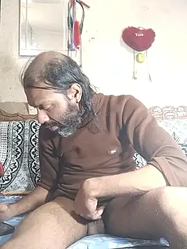 BadBoySmoker7070 online show from 11, 1, 2026