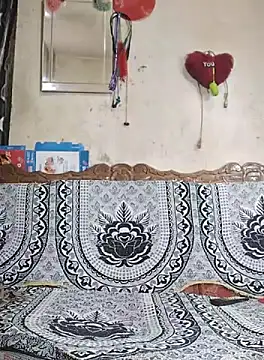 BadBoySmoker7070 online show from 28, 9, 2025