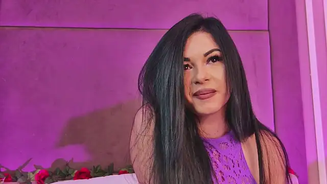 EmilyColle  online show from 1, 3, 2025