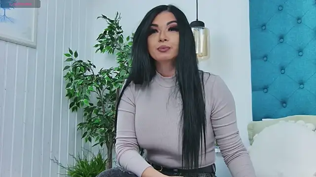 EmilyColle  online show from 13, 1, 2026