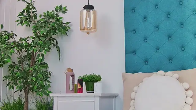 EmilyColle  online show from 22, 2, 2026