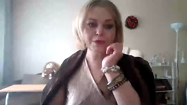 SofiyaPetrova online show from 7, 4, 2026