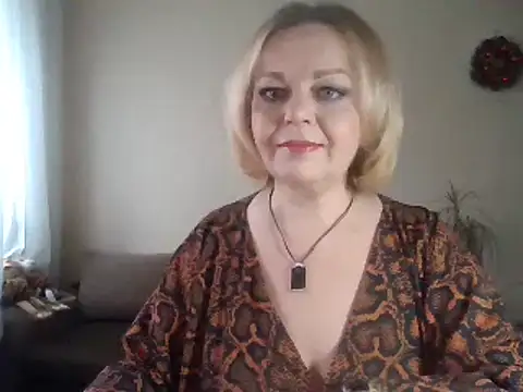 Snapshot of SofiyaPetrova chatting on 8, 2, 2025 SofiyaPetrova online show from 8, 2, 2025