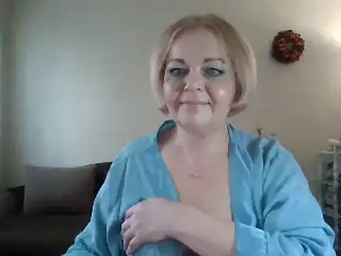 Snapshot of SofiyaPetrova chatting on 10, 3, 2025 SofiyaPetrova online show from 10, 3, 2025