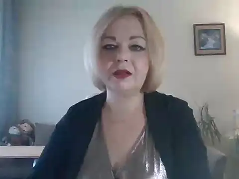 Snapshot of SofiyaPetrova chatting on 25, 10, 2025 SofiyaPetrova online show from 25, 10, 2025