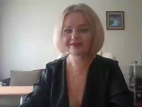 Snapshot of SofiyaPetrova chatting on 1, 10, 2025 SofiyaPetrova online show from 1, 10, 2025