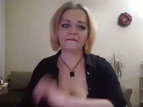 Snapshot of SofiyaPetrova chatting on 22, 2, 2025 SofiyaPetrova online show from 22, 2, 2025