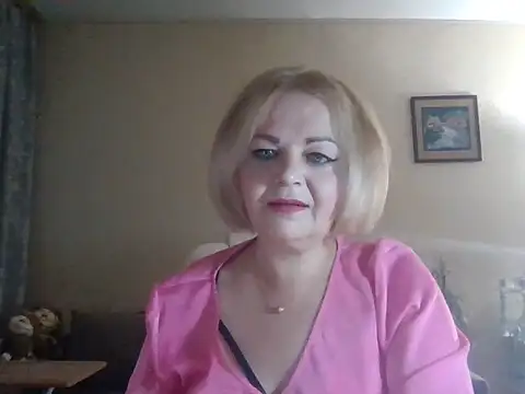 Snapshot of SofiyaPetrova chatting on 21, 10, 2025 SofiyaPetrova online show from 21, 10, 2025