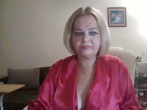Snapshot of SofiyaPetrova chatting on 25, 9, 2025 SofiyaPetrova online show from 25, 9, 2025