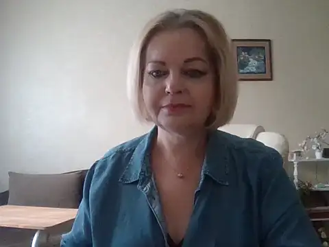 Snapshot of SofiyaPetrova chatting on 27, 9, 2025 SofiyaPetrova online show from 27, 9, 2025