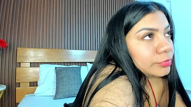 keyla scott  online show from 25, 9, 2025