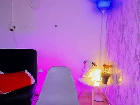 chloe blue online show from 28, 11, 2025