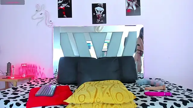 hailyehot online show from 15, 1, 2025