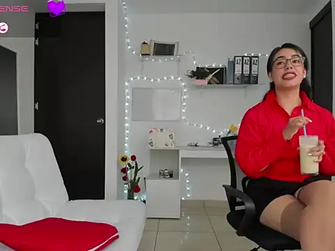 susana monroy online show from 13, 4, 2026
