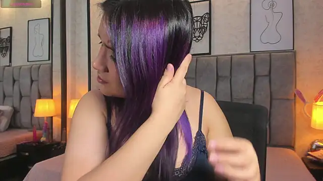 sweet--emily online show from 18, 3, 2025