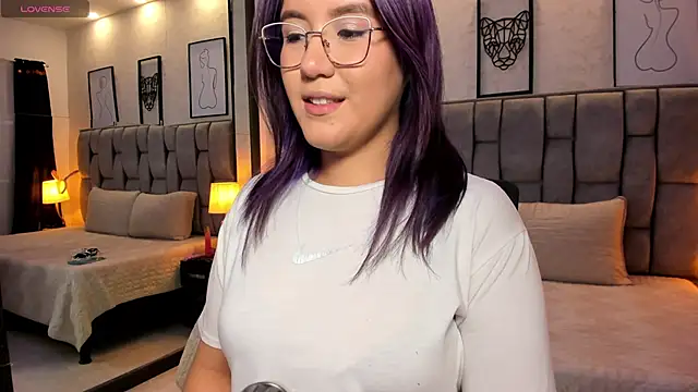 sweet--emily online show from 23, 2, 2025