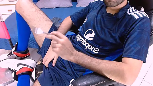 MilanZaire online show from 22, 3, 2025