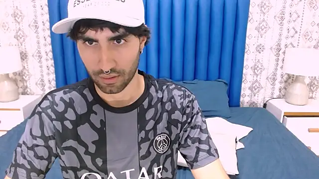 MilanZaire online show from 21, 3, 2025