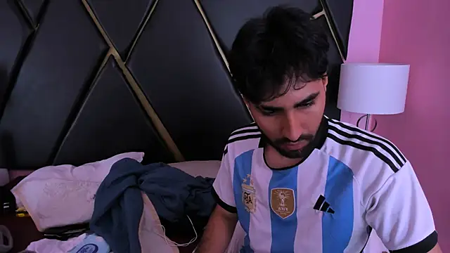 MilanZaire online show from 16, 11, 2025