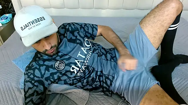 MilanZaire online show from 15, 12, 2025