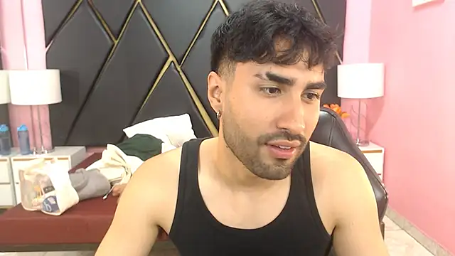 MilanZaire online show from 2, 10, 2025