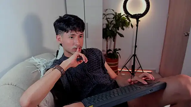 dimitri targaryen online show from 10, 1, 2025