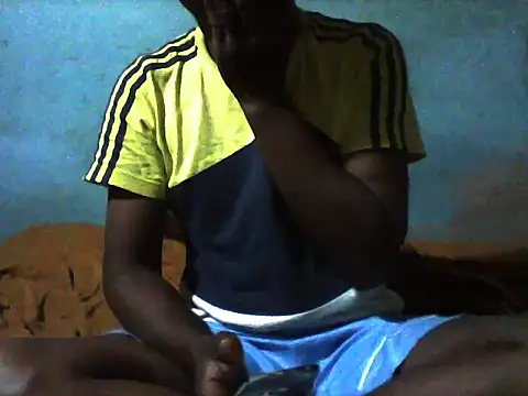 Snapshot of little__joy chatting on 28, 11, 2025 little joy online show from 28, 11, 2025