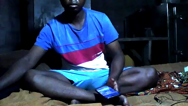 Snapshot of little__joy chatting on 9, 2, 2026 little joy online show from 9, 2, 2026