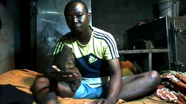 Snapshot of little__joy chatting on 11, 2, 2026 little joy online show from 11, 2, 2026