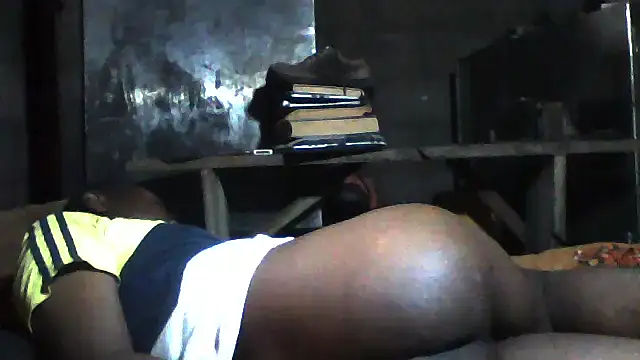 Snapshot of little__joy chatting on 12, 2, 2026 little joy online show from 12, 2, 2026