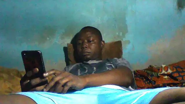 Snapshot of little__joy chatting on 5, 2, 2026 little joy online show from 5, 2, 2026