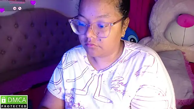 KittyHot20 online show from 10, 10, 2025