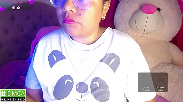 KittyHot20 online show from 11, 11, 2025