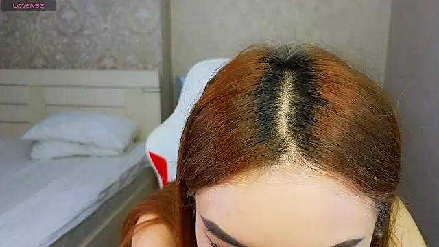 Diana Moon  online show from 30, 4, 2026