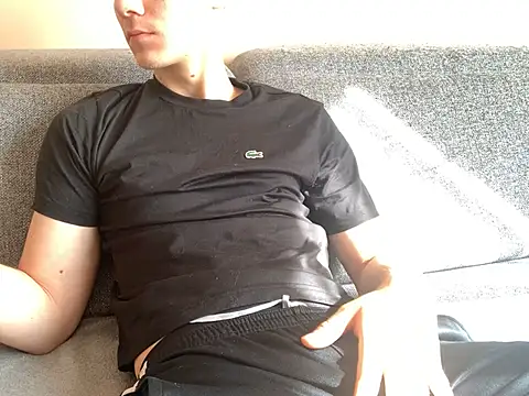 Honeeymaster online show from 3, 3, 2025