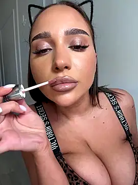 CardiSweetBaby online show from 1, 10, 2025