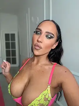 CardiSweetBaby online show from 20, 6, 2026