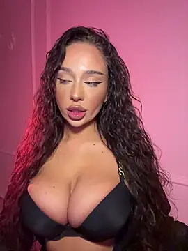 Snapshot of CardiSweetBaby chatting on 25, 2, 2026 CardiSweetBaby online show from 25, 2, 2026